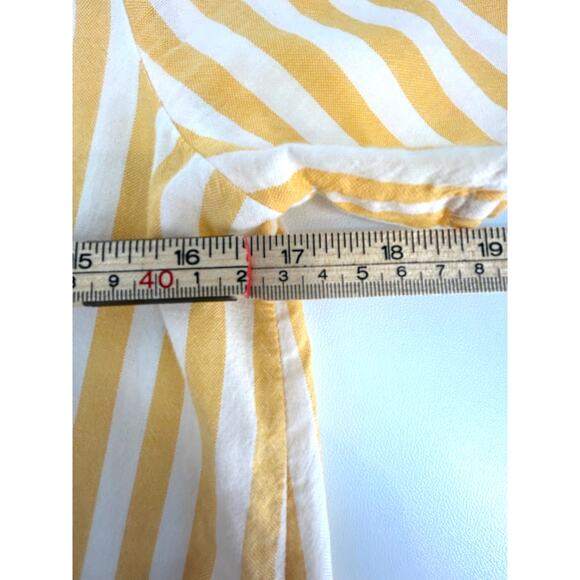 Madewell Agency Tie-Front Button Top in Pompano Stripe, XS - Picture 7 of 9